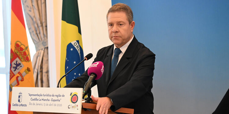 Page reivindica el turismo como una herramienta para la paz