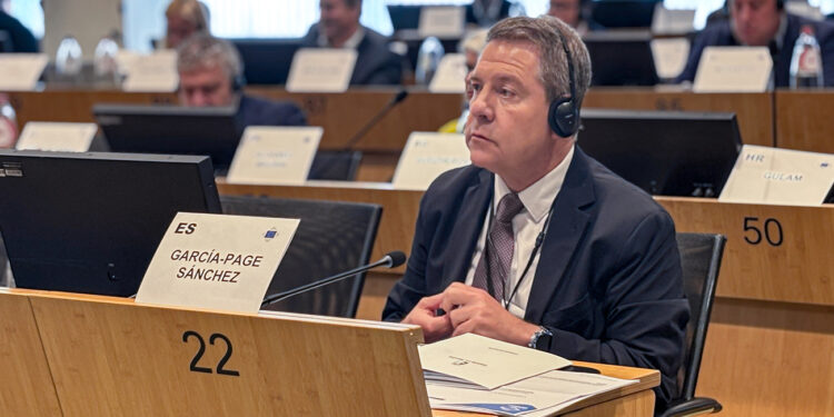 Page urge a afrontar el relevo generacional en el campo como “una cuestión de Estado” que “va más allá de fronteras ideológicas”