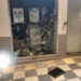 Roban de madrugada en una librería de la calle Escultor Jamete de Cuenca tras destrozar el escaparate