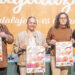 La Plaza Mayor de Guadalajara acogerá este viernes 15 de mayo una jornada festiva para celebrar el Día Internacional de la Familia. La cita, organizada por la concejalía de Familia del Ayuntamiento, se desarrollará entre las 18:00 y las 21:30 horas con entrada libre. El programa está diseñado para todos los públicos e incluye actividades como pintacaras, globoflexia, un fotomatón, intercambio de cromos y un concurso de dibujo. El evento culminará con la “Loca Batalla de Baile”, una animación musical de carácter interactivo para los asistentes. Además de la oferta lúdica, la tarde contará con una vertiente benéfica a través de una merienda solidaria con un coste de tres euros. Durante la jornada también se celebrará un sorteo de regalos aportados por empresas y entidades locales colaboradoras, entre las que se encuentran Famiguada, Catapán, MentaCanela, Juguettos, Alameda Express, Enero Garden, El Jardín Eilam y Carrefour Express. La concejala de Familia, Eva Henche, ha explicado que el objetivo es situar a la institución familiar "en el centro de nuestra política", reconociendo las dificultades económicas o de salud que atraviesan muchos hogares. En esta línea de apoyo, el Ayuntamiento ha incrementado este año la subvención nominativa para la Asociación de Familias Numerosas hasta los 7.000 euros. Eduardo Galicia, presidente regional de ACAMAFAN, ha agradecido este respaldo institucional y ha subrayado un dato demográfico clave: casi el 25% de la juventud de Guadalajara pertenece a una familia numerosa. Evolución de las políticas familiares en la ciudad La celebración de esta jornada comunitaria en el centro neurálgico de la capital supone un paso más en la consolidación de la concejalía de Familia. Tal y como ha venido documentando Liberal de Castilla a lo largo del último año, el área dirigida por Eva Henche ha ido materializando su agenda con acciones concretas enfocadas en el respaldo económico y social al tejido asociativo alcarreño. El incremento de 2.000 euros en la ayuda directa a la Asociación de Familias Numerosas respecto al ejercicio anterior ilustra esta trayectoria. La estrategia del equipo de gobierno muestra una evolución clara: desde la puesta en marcha de la concejalía al inicio del mandato, hasta la ejecución de presupuestos específicos destinados al asesoramiento y acompañamiento, utilizando ahora el espacio público para dar visibilidad a estas medidas.
