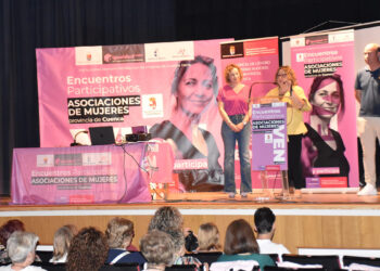 Casasimarro congrega a 150 mujeres de la Manchuela para visibilizar la violencia de género en la tercera edad