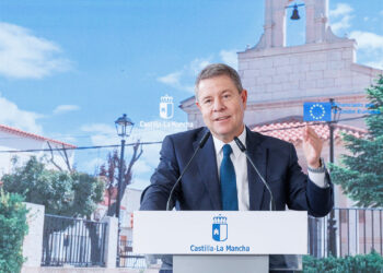 Castilla-La Mancha alcanzará las “siete millones de horas de ayuda a domicilio” en una década y construirá “20 nuevos centros de mayores”