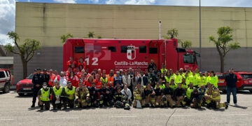Cerca de un centenar de efectivos de los grupos de emergencia participan en el simulacro del Plan de Emergencia Exterior de DHL-L’Oréal en Quer