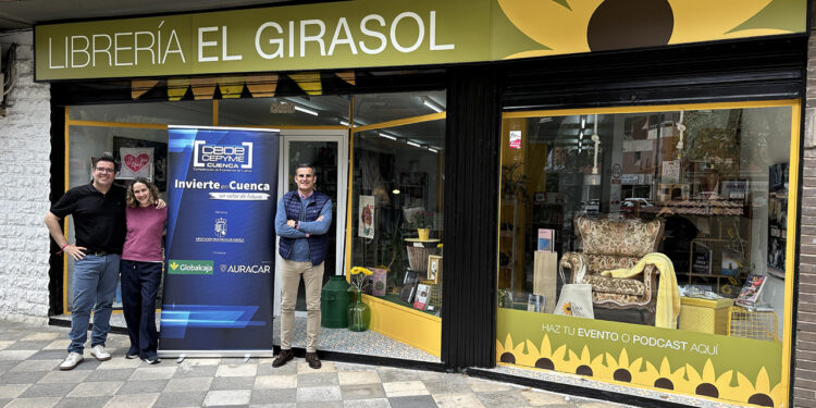 De local vacío a refugio cultural: la calle Fermín Caballero estrena librería en Cuenca 1 De local vacío a refugio cultural la calle Fermín Caballero estrena librería en Cuenca