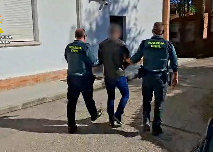 Detenido en Cuenca un fugitivo buscado en Europa que se ocultaba en Carboneras de Guadazaón