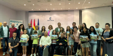 Dolz recalca cómo el Concurso de Dibujo de Aspaym sensibiliza en prevención de lesiones medulares entre el público infantil y juvenil
