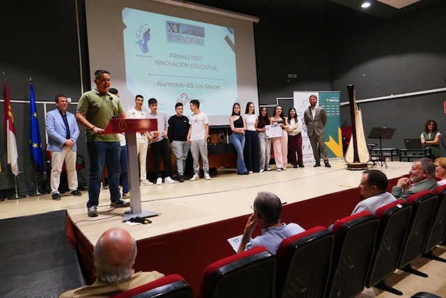 El Instituto de Estudios Conquenses para las Humanidades y el Patrimonio celebró su décimo aniversario con una gala espectacular