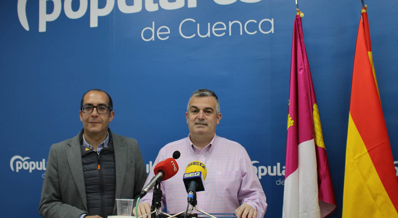 El PP en el Ayuntamiento de Cuenca denuncia el “caos jurídico” de Dolz y llevará a los tribunales la contratación del nuevo asesor municipal 2 El PP en el Ayuntamiento de Cuenca denuncia el “caos jurídico” de Dolz y llevará a los tribunales la contratación del nuevo asesor municipal