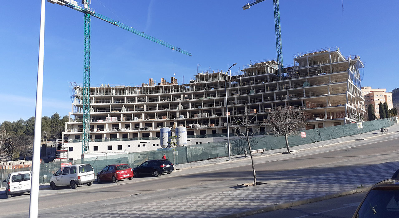 El mercado inmobiliario de Cuenca se dispara: la firma de hipotecas alcanza niveles de 2008 en el inicio de año
