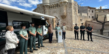 El nuevo 'cuartel sobre ruedas' de la Guardia Civil llega a los pueblos de Guadalajara para evitar desplazamientos.