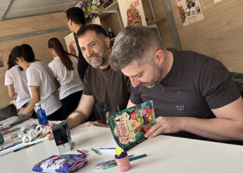 El público infantil, protagonista de la Feria del Libro Cuenca Lee en este viernes festivo