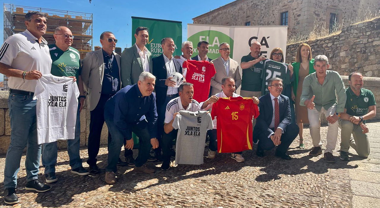 Fundación Eurocaja Rural se suma al partido solidario «Leyendas de Fútbol» para apoyar la lucha contra la ELA