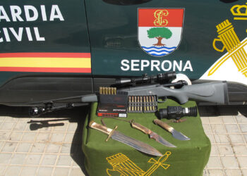 Golpe al furtivismo nocturno en Cuenca sorprendido en Castillejo de Iniesta con un rifle listo para disparar y visor térmico