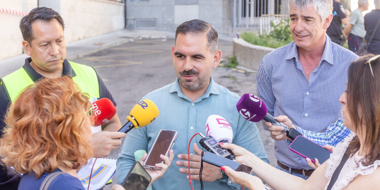 Guadalajara ensancha aceras junto al Asilo y reorganiza el tráfico en María Pacheco sin perder casi todo el aparcamiento 1 Guadalajara ensancha aceras junto al Asilo y reorganiza el tráfico en María Pacheco sin perder casi todo el aparcamiento