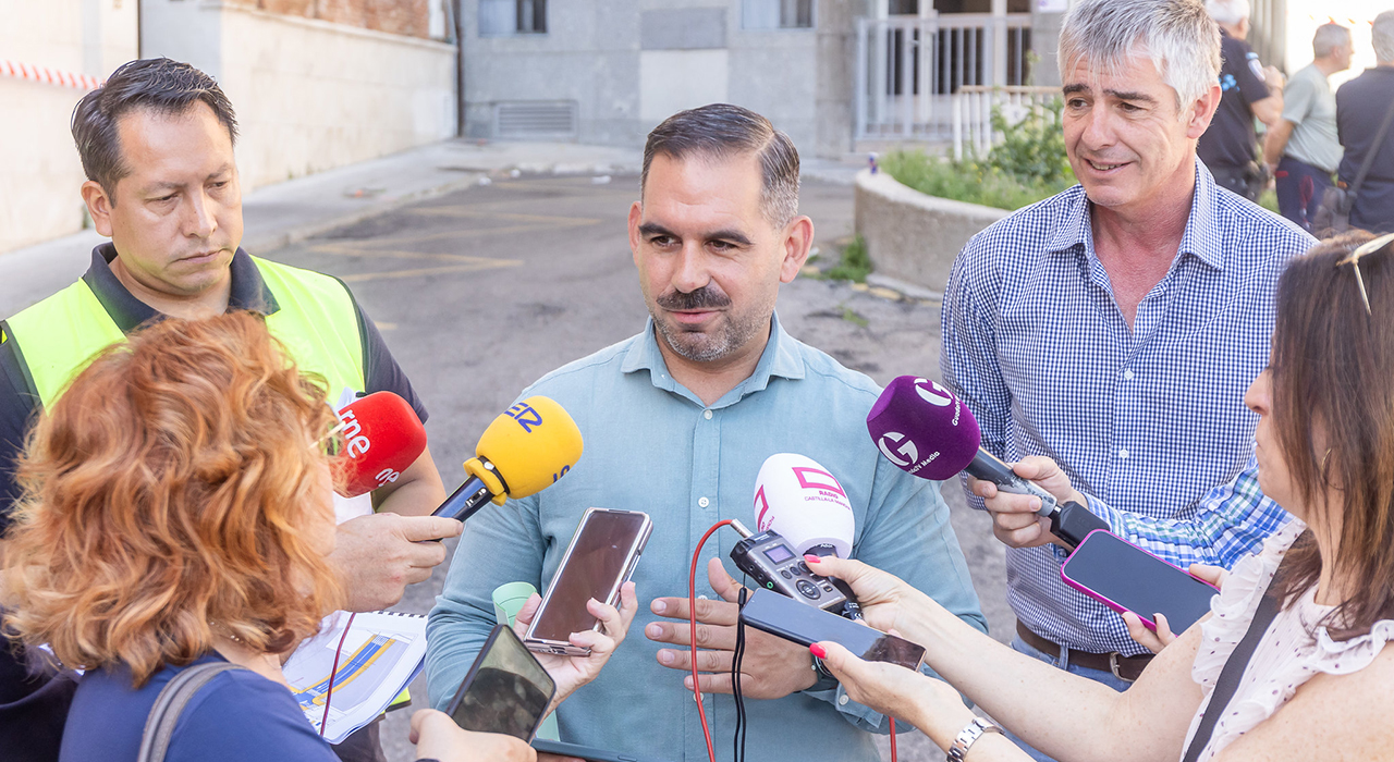 Guadalajara ensancha aceras junto al Asilo y reorganiza el tráfico en María Pacheco sin perder casi todo el aparcamiento 2 Guadalajara ensancha aceras junto al Asilo y reorganiza el tráfico en María Pacheco sin perder casi todo el aparcamiento