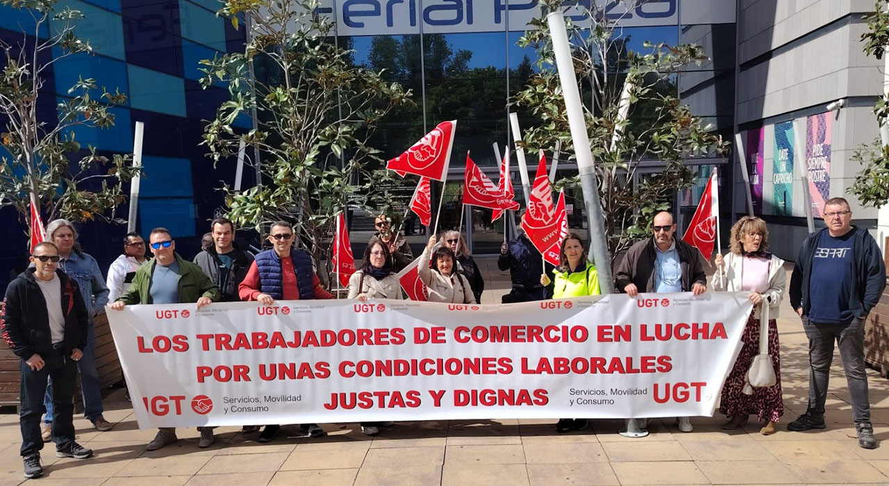 Guadalajara se suma a la huelga del comercio y textil: UGT denuncia un convenio que consolida la precariedad 2 Guadalajara se suma a la huelga del comercio y textil UGT denuncia un convenio que consolida la precariedad