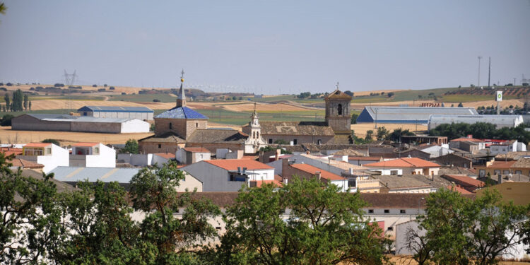 Honrubia da un paso clave para su residencia de mayores tras autorizar Castilla-La Mancha la desafectación de las últimas casas de maestros 1 Honrubia da un paso clave para su residencia de mayores tras autorizar Castilla-La Mancha la desafectación de las últimas casas de maestros