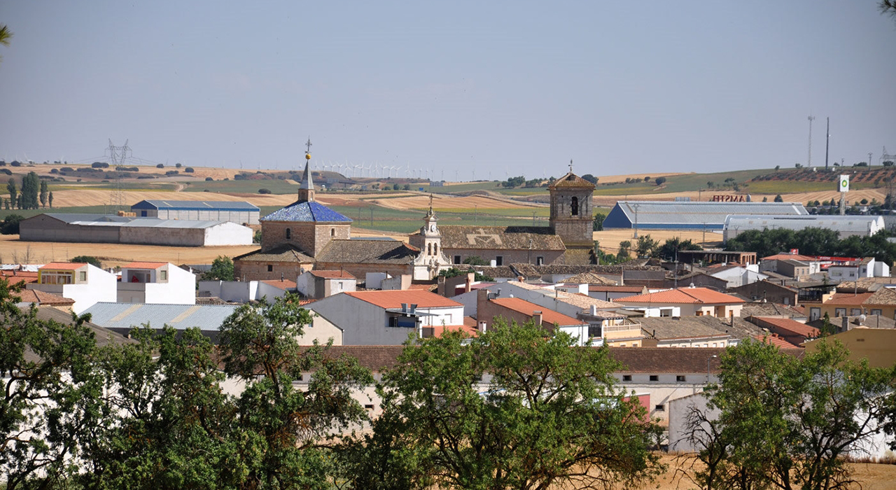 Honrubia da un paso clave para su residencia de mayores tras autorizar Castilla-La Mancha la desafectación de las últimas casas de maestros 2 Honrubia da un paso clave para su residencia de mayores tras autorizar Castilla-La Mancha la desafectación de las últimas casas de maestros