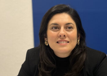 Jiménez lamenta que la falta de previsión y un transporte público ineficaz proyecten una imagen de caos y abandono el próximo puente