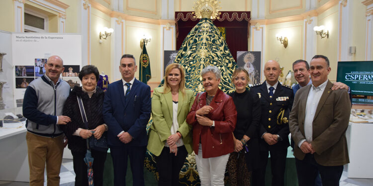 La Diputación de Cuenca acoge la exposición dedicada al 75 Aniversario de la Virgen de la Esperanza hasta el 28 de mayo