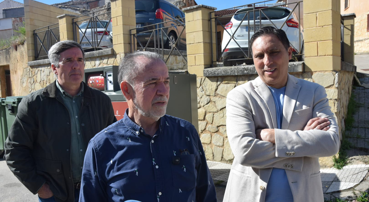 La Diputación de Cuenca destinará 1,3 millones de euros para completar el equipamiento de los parques de bomberos de Priego y Cañete 2 La Diputación de Cuenca destinará 1,3 millones de euros para completar el equipamiento de los parques de bomberos de Priego y Cañete