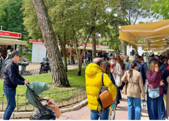 La Feria del Libro de Guadalajara supera los 10.500 visitantes con el Piano Meet-Up como uno de sus momentos más animados