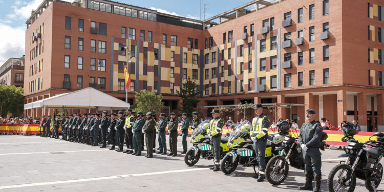 La Guardia Civil celebra su 182 aniversario en Azuqueca bajo los principios de “honor, disciplina y vocación de servicio” 1 La Guardia Civil celebra su 182 aniversario en Azuqueca bajo los principios de “honor, disciplina y vocación de servicio”