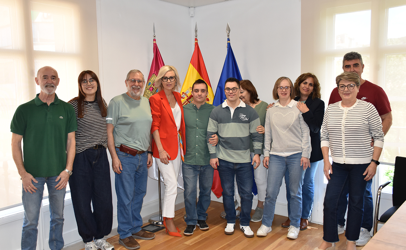 La Junta reconocerá a Francisco y Alfonso Pérez, pioneros en el arbitraje inclusivo, con una Placa al Mérito Regional