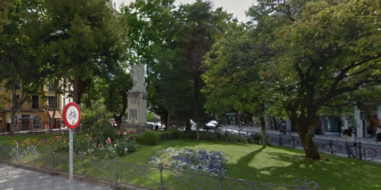 La RACAL critica severamente la proyectada remodelación del espacio del jardinillo de la Plaza de la Hispanidad de Cuenca