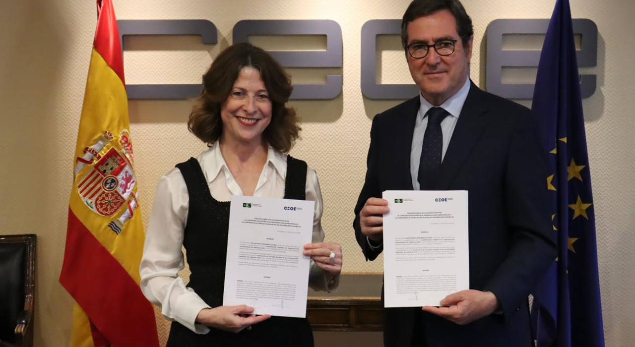 Las empresas de Cuenca se alían con la Universidad para frenar la fuga de talento y adaptar la formación al empleo local 2 Las empresas de Cuenca se alían con la Universidad para frenar la fuga de talento y adaptar la formación al empleo local