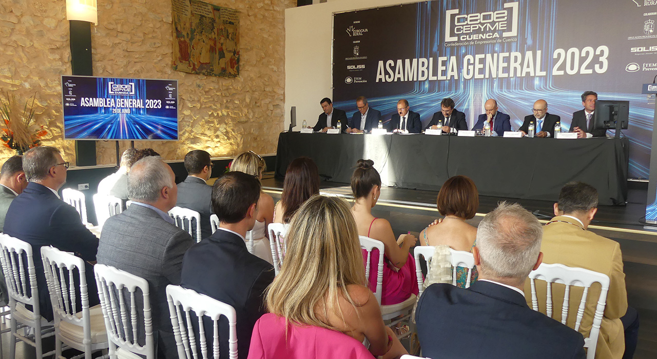 Los empresarios de Cuenca advierten: exprimir al tejido productivo para pagar las pensiones frenará los salarios y la inversión 2 Los empresarios de Cuenca advierten exprimir al tejido productivo para pagar las pensiones frenará los salarios y la inversión