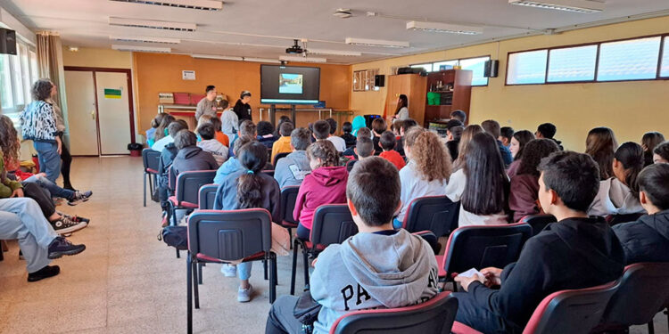 Los escolares del Alto Tajo combaten el aislamiento rural preparandose para el instituto en Molina 1