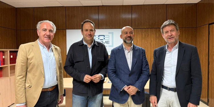 Martín-Buro e Igualada trasladan a los empresarios de Tarancón el plan fiscal de Núñez para bajar impuestos y recuperar renta en Castilla-La Mancha 1 Martín-Buro e Igualada trasladan a los empresarios de Tarancón el plan fiscal de Núñez para bajar impuestos y recuperar renta en Castilla-La Mancha