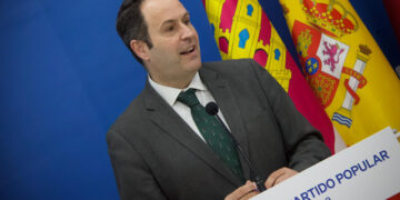 Martín‑Buro: “Existe una necesidad de cambio político en Cuenca y en Castilla‑La Mancha, junto con un Gobierno liderado por Feijóo”