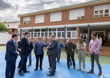 Mira abre las puertas de su nueva escuela infantil y consolida la red de escolarización temprana en la provincia