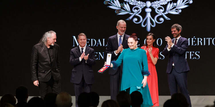 Page ensalza el “compromiso” del mundo del arte con la sociedad y su contribución “en tiempos difíciles y complejos” 1 Page ensalza el “compromiso” del mundo del arte con la sociedad y su contribución “en tiempos difíciles y complejos”