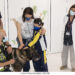Peques y mayores del Hospital de Guadalajara conocen la labor de los perros de rescate con los miembros de la Unidad Canina de Guadalajara