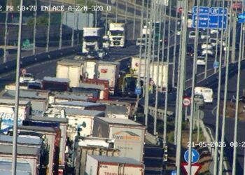 Retenciones en Guadalajara y Cabanillas un accidente en la A-2 colapsa todos los carriles sentido Madrid