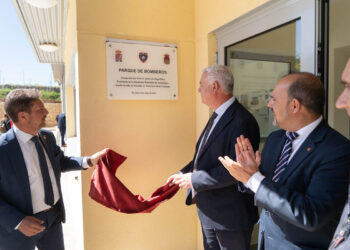 Vega inaugura el parque de bomberos de Sacedón y anuncia un centro de coordinación de incidencias provincial