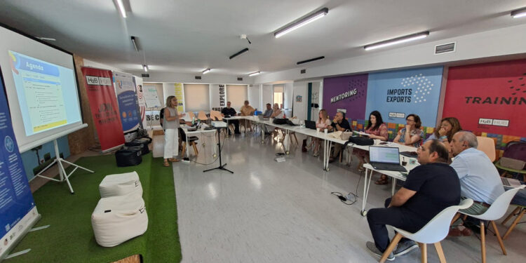 Adesiman diseña en Europa un plan para blindar su turismo rural ante incendios y emergencias