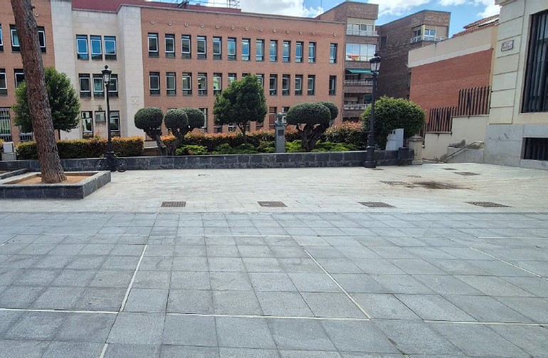 Adiós a los hundimientos en el centro de Guadalajara: luz verde a las obras en la Plaza del Jardinillo 2 Adiós a los hundimientos en el centro de Guadalajara luz verde a las obras en la Plaza del Jardinillo