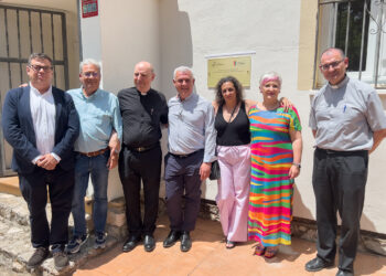 Alhóndiga inaugura un bar restaurante municipal construido y equipado con el apoyo económico de la Diputación