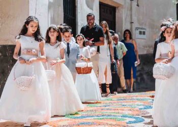 Almonacid de Zorita volverá a cubrir sus calles de color para celebrar el Corpus Christi el próximo 14 de junio