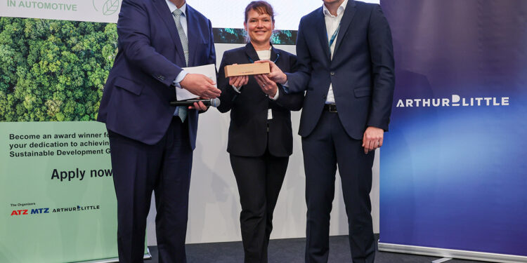 BASF Coatings obtiene premio a la sostenibilidad por su tecnología sostenible para talleres de repintado