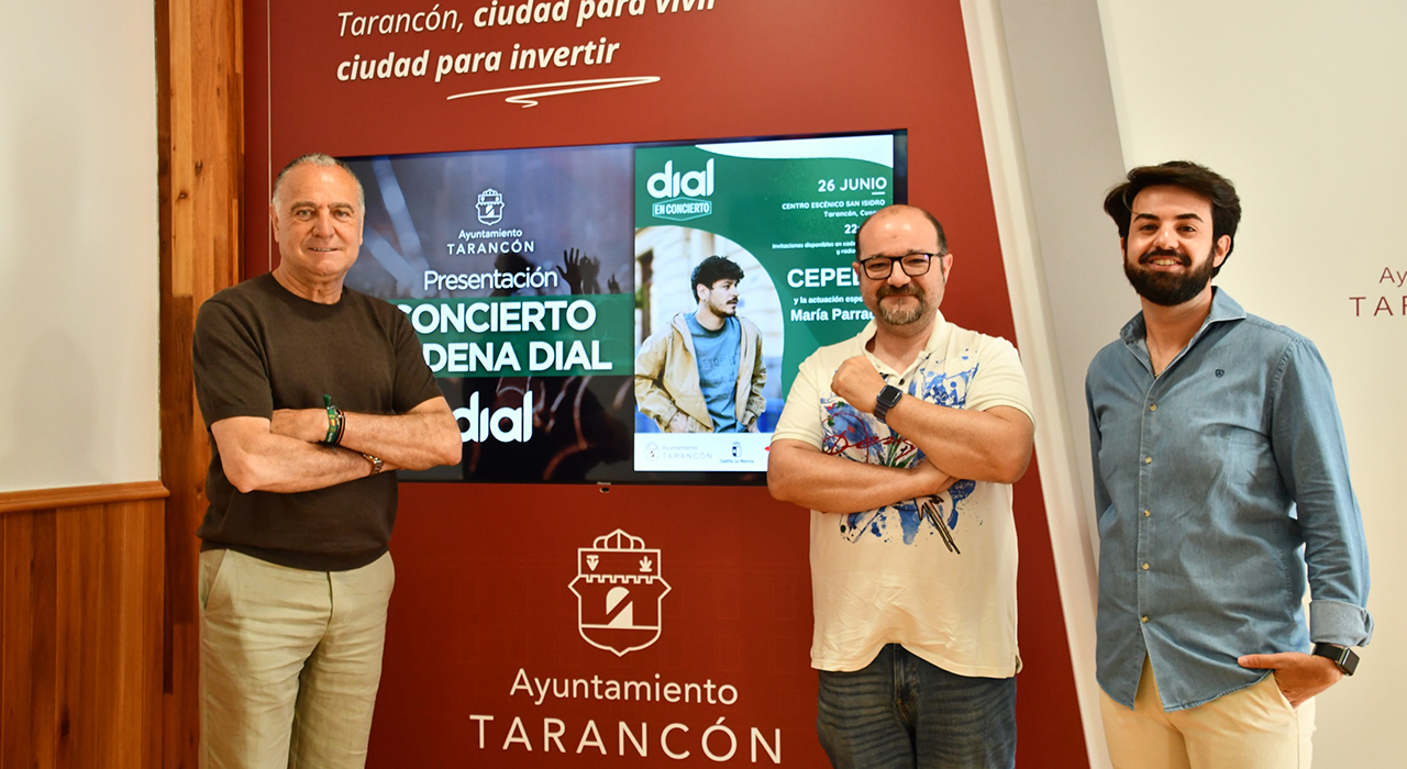 Cepeda y María Parrado, en el concierto del verano de Cadena Dial y el Ayuntamiento de Tarancón 2 Cepeda y María Parrado, en el concierto del verano de Cadena Dial y el Ayuntamiento de Tarancón