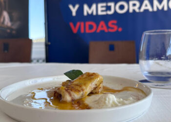 Cruz Roja Cuenca y el restaurante La Terraza presentan el Crêpe Suzette de Oro, el Postre de Oro 2026
