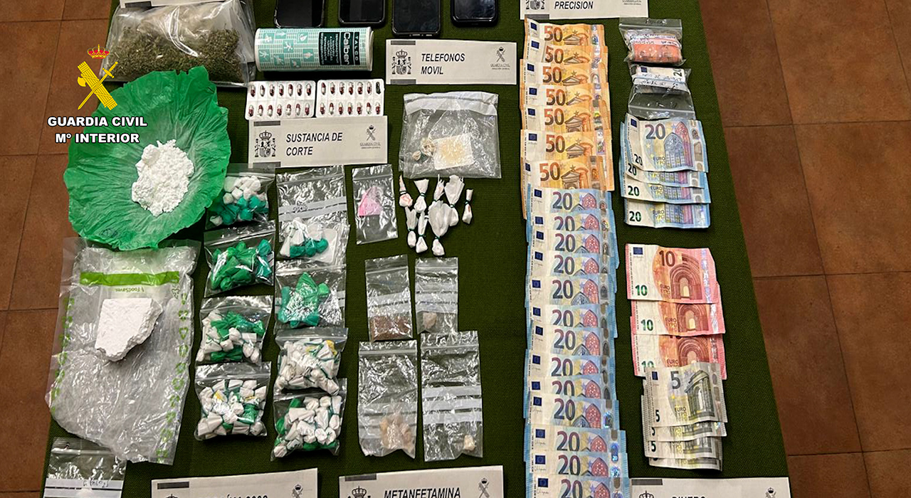 Cuatro detenidos en San Clemente por repartir droga usando patinetes