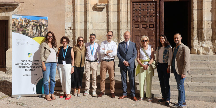 Cuenca reúne a un centenar de especialistas médicos tras alcanzar cifras récord en teledermatología 1 Cuenca reúne a un centenar de especialistas médicos tras alcanzar cifras récord en teledermatología