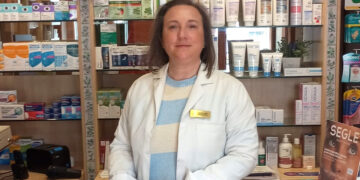 De la farmacia a las ondas el nuevo consultorio de salud de Talayuelas en Radio Serranía