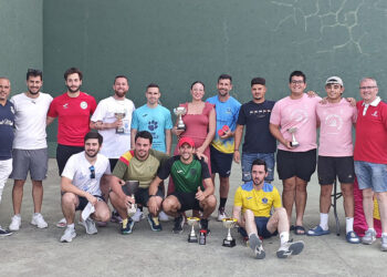 Dos yunqueranos se coronan campeones regionales de frontenis tras una final de infarto en Guadalajara